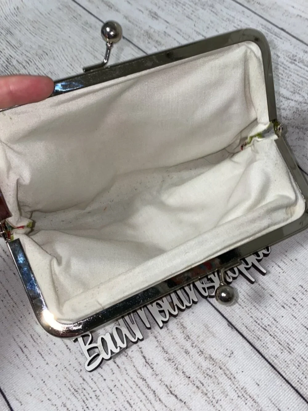 *Handmade Kisslock Coupon Organizer Wallet Purse Vintage Bouquet in Apple Green